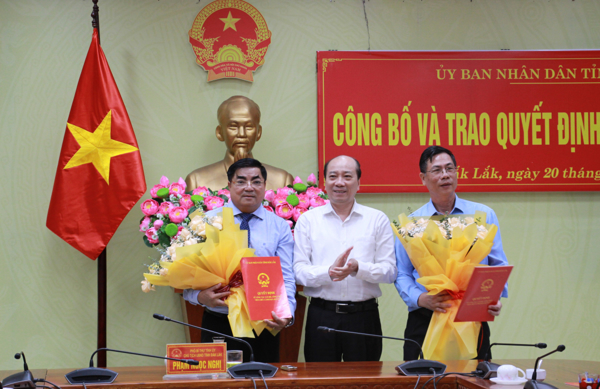 Đắk Lắk có tân Chánh Thanh tra tỉnh và tân Giám đốc Sở Kế hoạch và Đầu tư